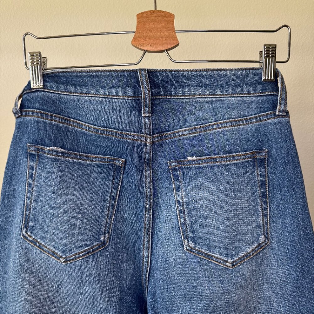 Quince Women's Straight Leg Blue Jeans - Picture 10 of 16